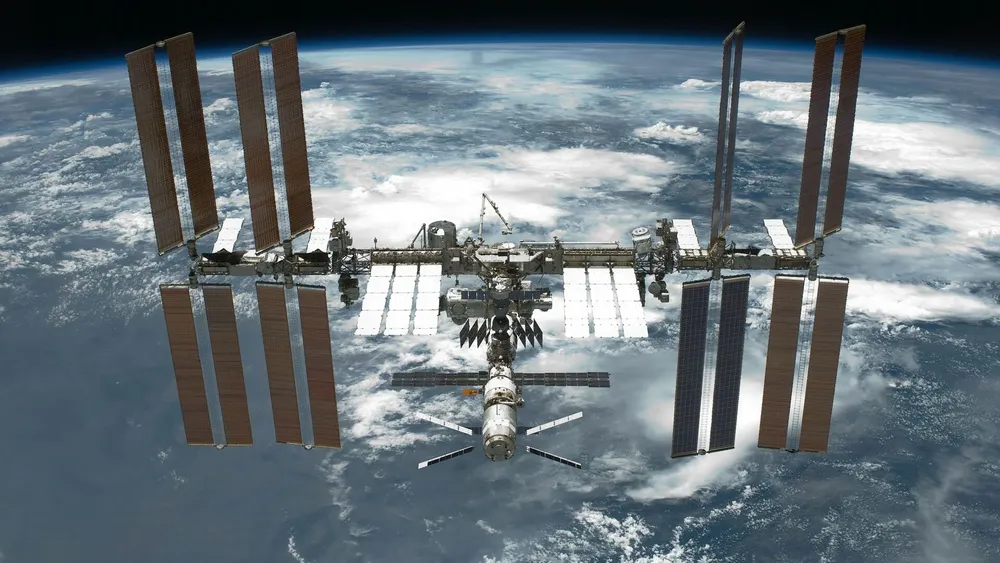 estacion-espacial-mirjpg