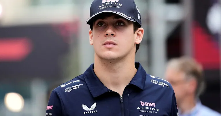 franco-colapinto-en-el-gp-de-singapur-HCP6CDJHRJGRTHGOPNU3TMFPCY